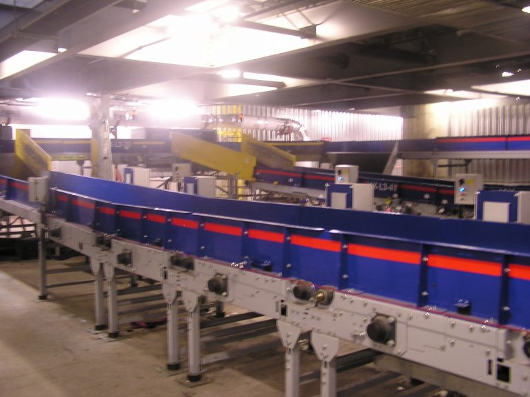 airport conveyor